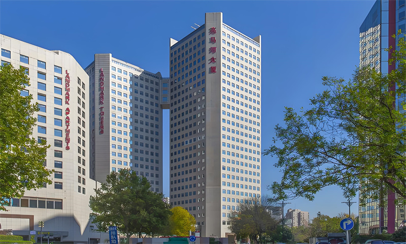 亮马河大厦