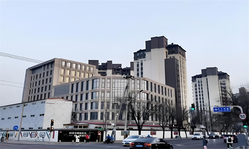 天恒学院里